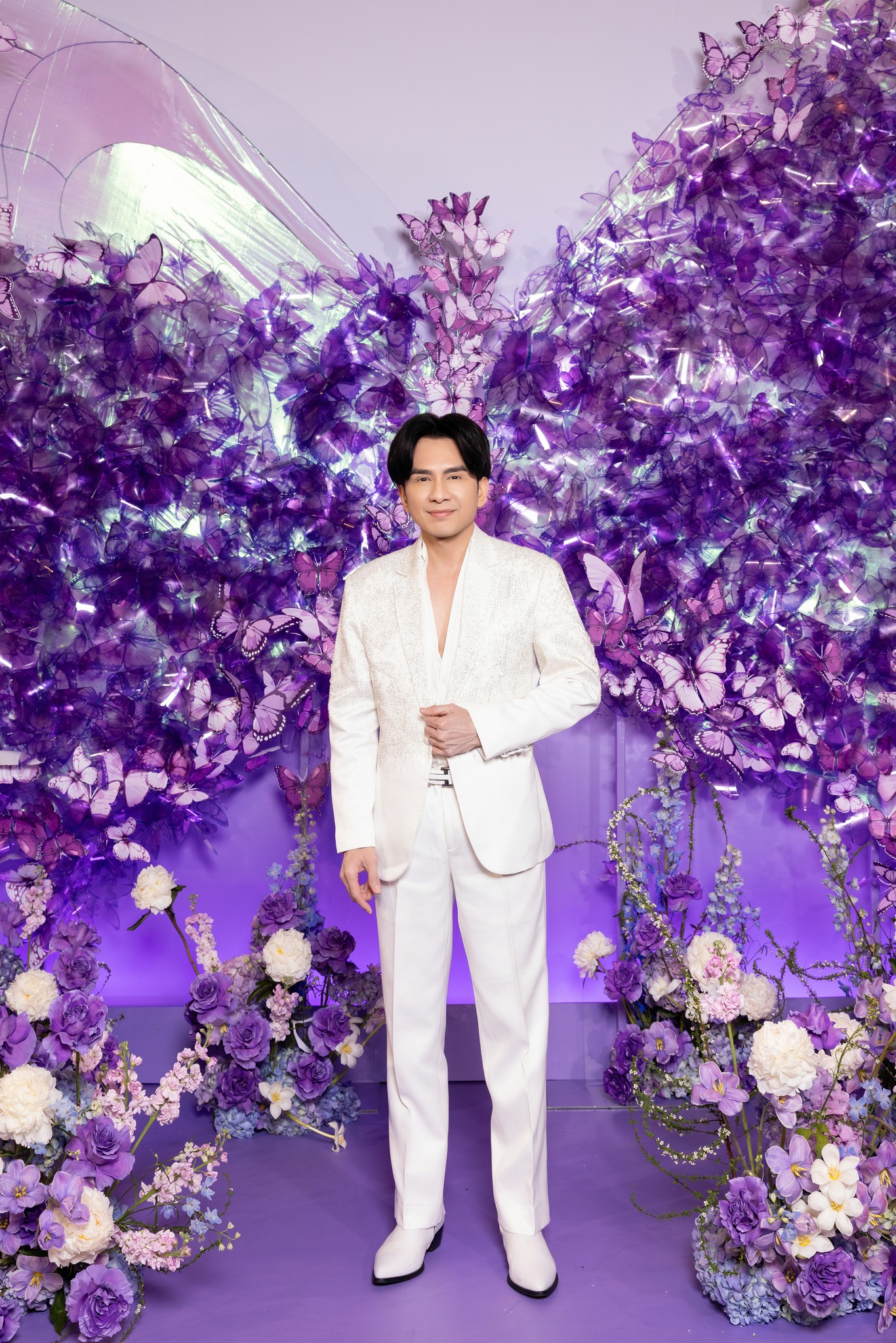 469519500 625978123329588 1372336210397580799 n - lavender by chang